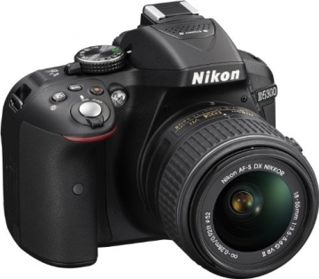 Nikon D5300 SLR-Digitalkamera (24,2 Megapixel, 8,1cm (3,2 Zoll) LCD-Display, Full HD, HDMI, WiFi, GPS, AF-System mit 39 Messfeldern) Kit inkl. AF-S DX 18-55 VR II Objektiv schwarz - 3